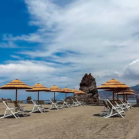 Mari Del Sud فندق 4*
